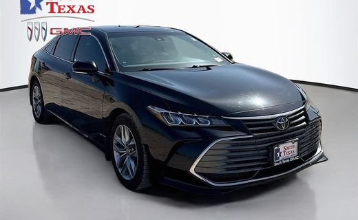 2022 Toyota Avalon XLE