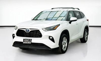 2023 Toyota Highlander LE