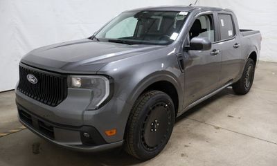 2026 Ford Maverick Lobo