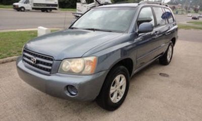 2003 Toyota Highlander STD