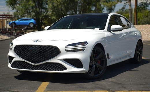 2022 Genesis G70