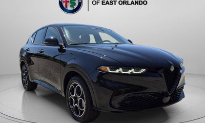 2025 Alfa Romeo Tonale Base Intensa Sprint