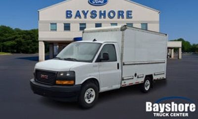 2021 GMC Savana 3500 139 Cutaway