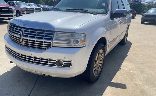 2010 Lincoln Navigator L