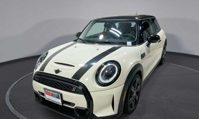 2023 Mini Hardtop S Hatchback