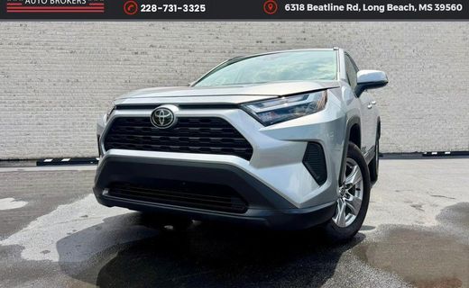 2025 Toyota RAV4 XLE