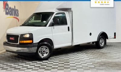 2026 GMC Savana 3500 159 Cutaway