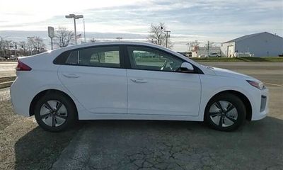 2022 Hyundai Ioniq Blue