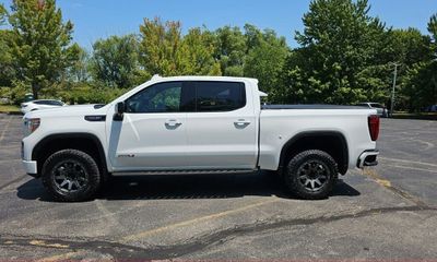 2022 GMC Sierra Limited AT4