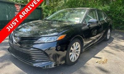 2019 Toyota Camry L LE SE
