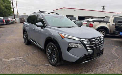2025 Nissan Rogue Platinum