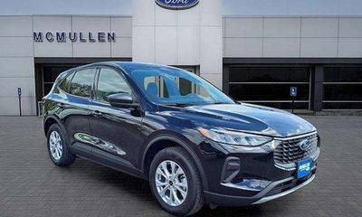 2025 Ford Escape Active