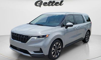 2023 Kia Carnival EX