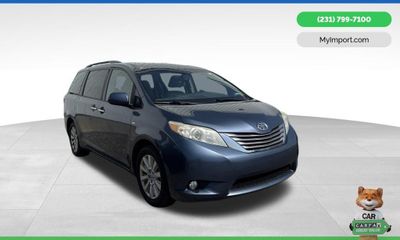2017 Toyota Sienna LTD Premium XLE