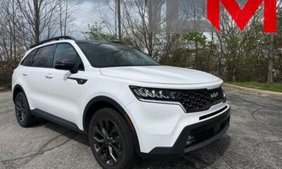 2023 Kia Sorento EX