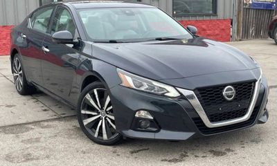 2019 Nissan Altima Platinum