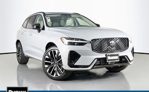 2026 Volvo XC60 Ultra Dark