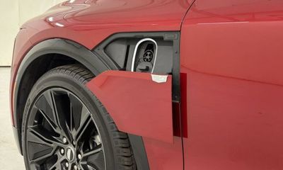 2026 Cadillac Lyriq Signature Sport