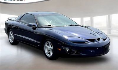 1999 Pontiac Firebird Base