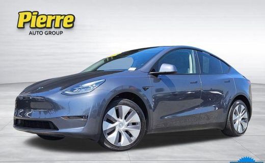 2023 Tesla Model Y Long Range