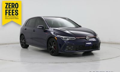 2023 Volkswagen Golf GTI SE