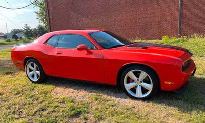 2009 Dodge Challenger SRT8