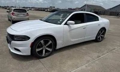 2016 Dodge Charger SXT