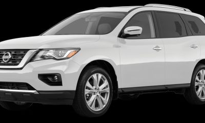 2020 Nissan Pathfinder SL