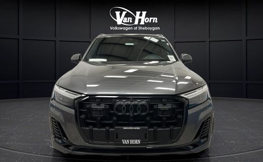 2025 Audi Q7 Quattro Premium Plus