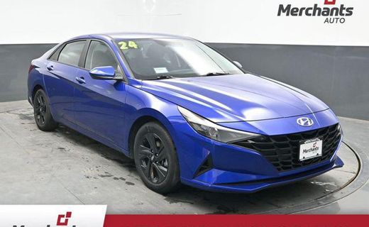 2023 Hyundai Elantra Blue
