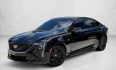 2025 Cadillac CT5 Sport
