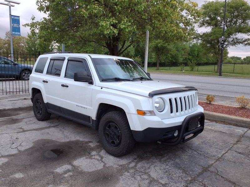 2014 Jeep Patriot — a typically priced live listing