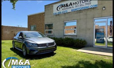 2018 Volkswagen Passat S R Line