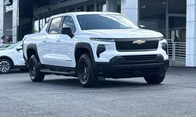 2024 Chevrolet Silverado Work Truck 3WT