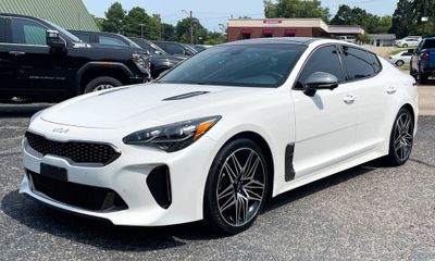 2022 Kia Stinger