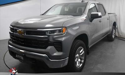 2024 Chevrolet Silverado LT