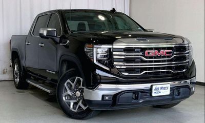 2024 GMC Sierra SLT
