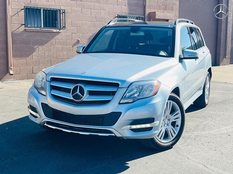 2013 Mercedes-Benz GLK-Class — a typically priced live listing