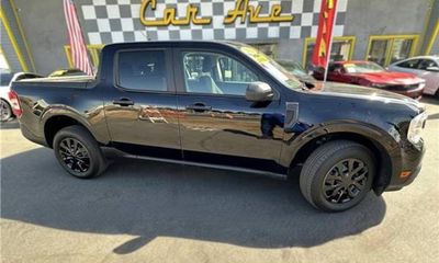2022 Ford Maverick XL