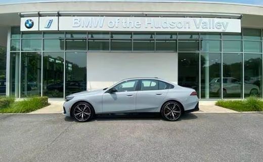 2024 BMW I5 M60