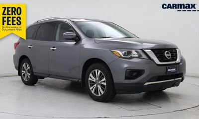 2020 Nissan Pathfinder S