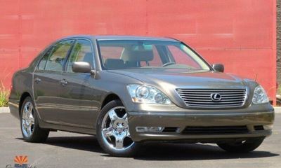 2004 Lexus LS 430