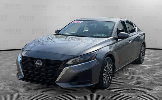 2023 Nissan Altima SV