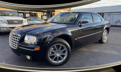 2010 Chrysler 300 Touring