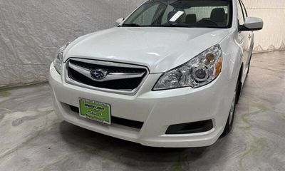 2012 Subaru Legacy Premium M R