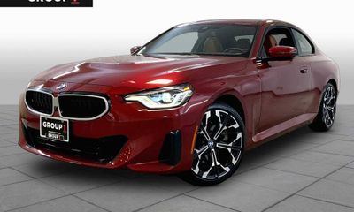 2025 BMW 230i