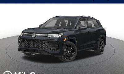 2026 Volkswagen Tiguan 4MOTION SE Black