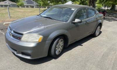 2013 Dodge Avenger SE