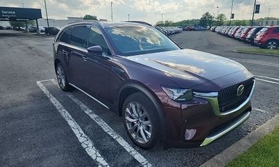 2024 Mazda CX-90 Premium Package