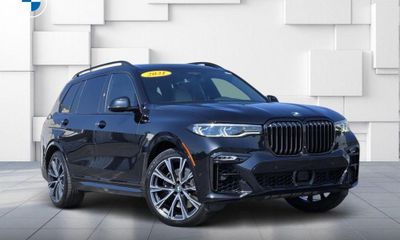 2021 BMW X7 M50i